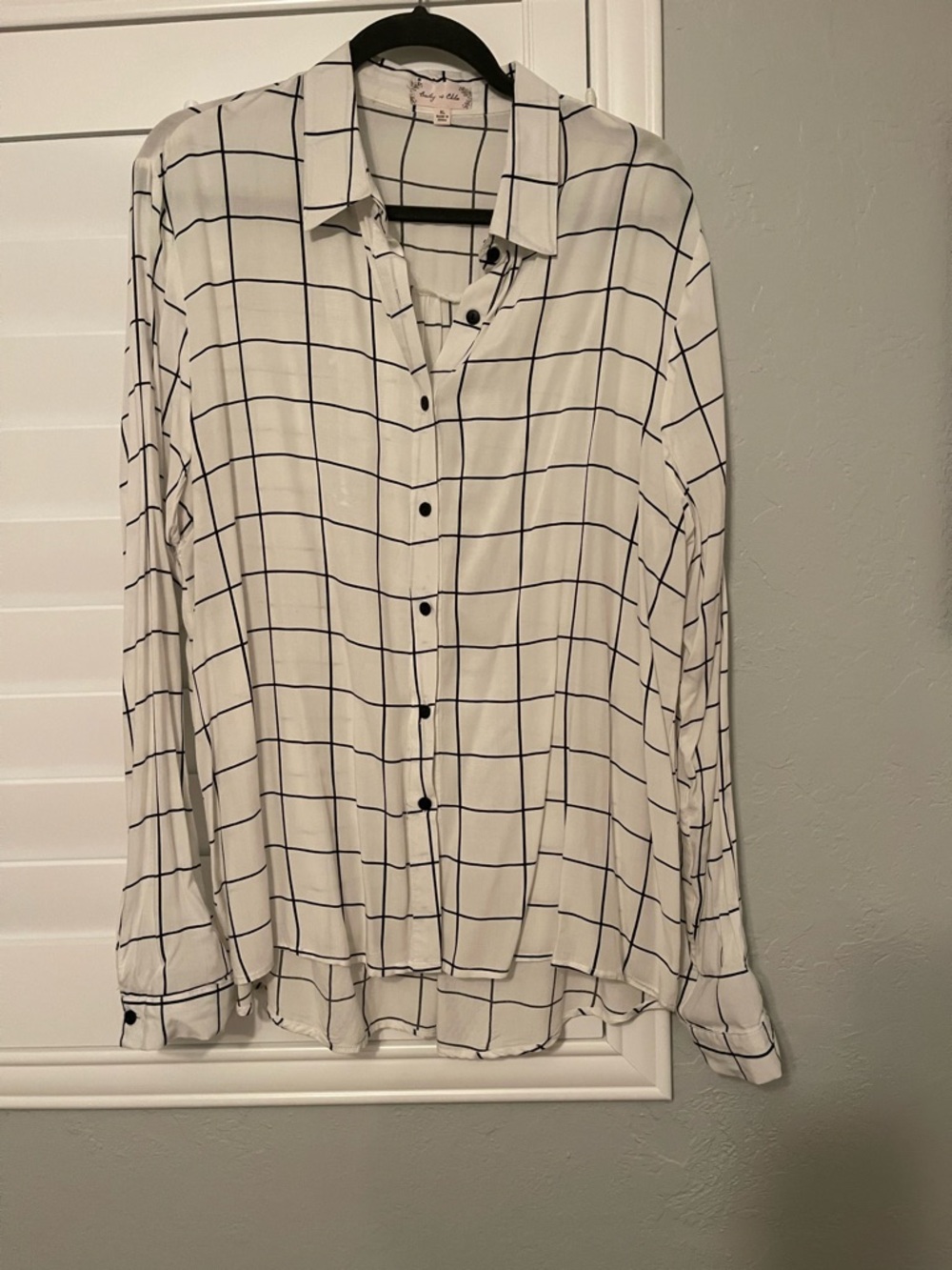 Unknown Brand White Windowpane Button-Up Blouse